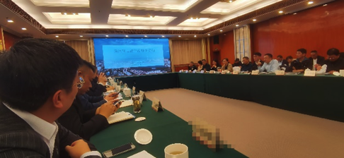 政府搭舞台, 电梯企业唱大戏 政府搭舞台, 电梯企业唱大戏